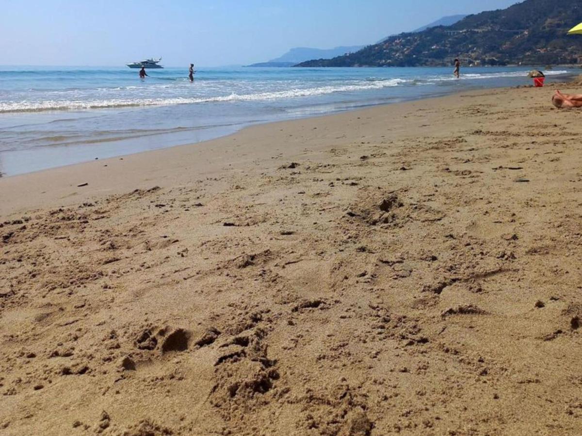 Belvilla By Oyo Casa Nuova Ventimiglia Luaran gambar